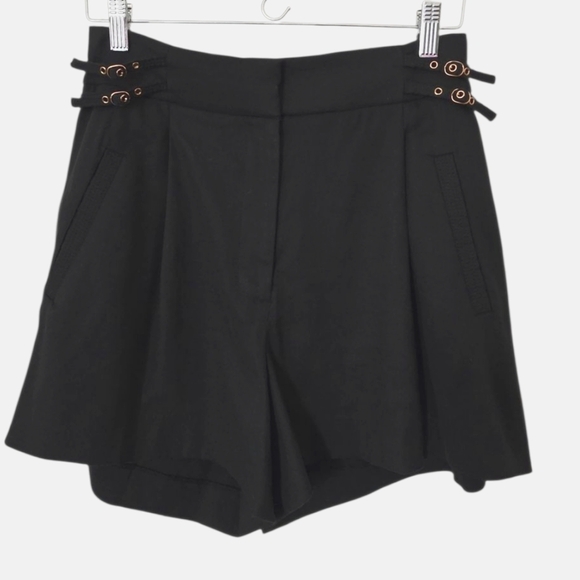 Veronica Beard Goodwin Buckle Shorts Black Linen Blend Size 8 NWT - Picture 2 of 16